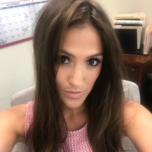 Meet your Posher, Tara